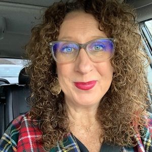 Meet your Posher, Brenda
